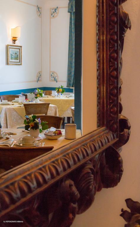 Hotel Villa Clodia Saturnia Bagian luar foto