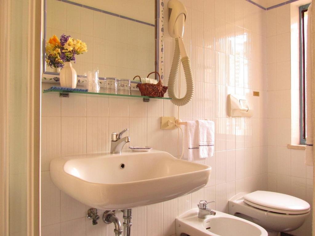 Hotel Villa Clodia Saturnia Ruang foto